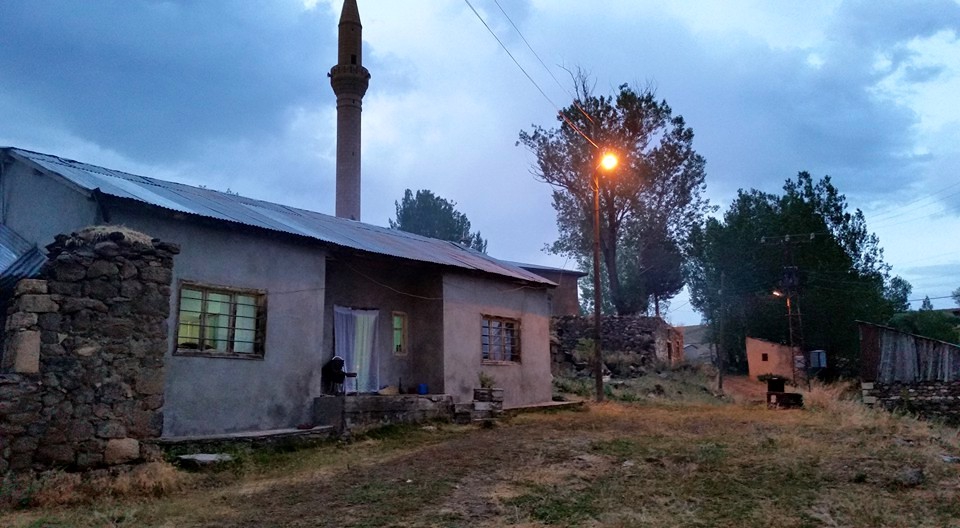 Tercan Karacaören Köyü Resimleri 13