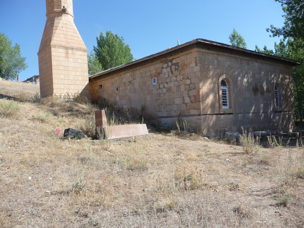 Tercan Karacaören Köyü Resimleri 22