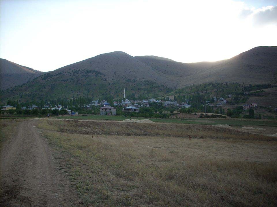 Adana Tufanbeyli Doğanlı Köyü Resimleri 19