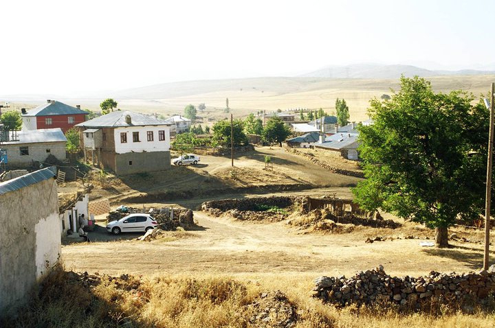 Adana Tufanbeyli Taşpınar Köyü Resimleri 5
