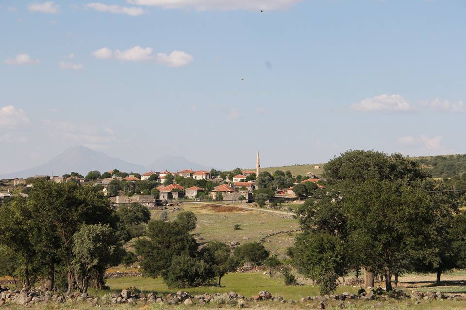 Emirgazi Karaören Köyü Resimleri 2