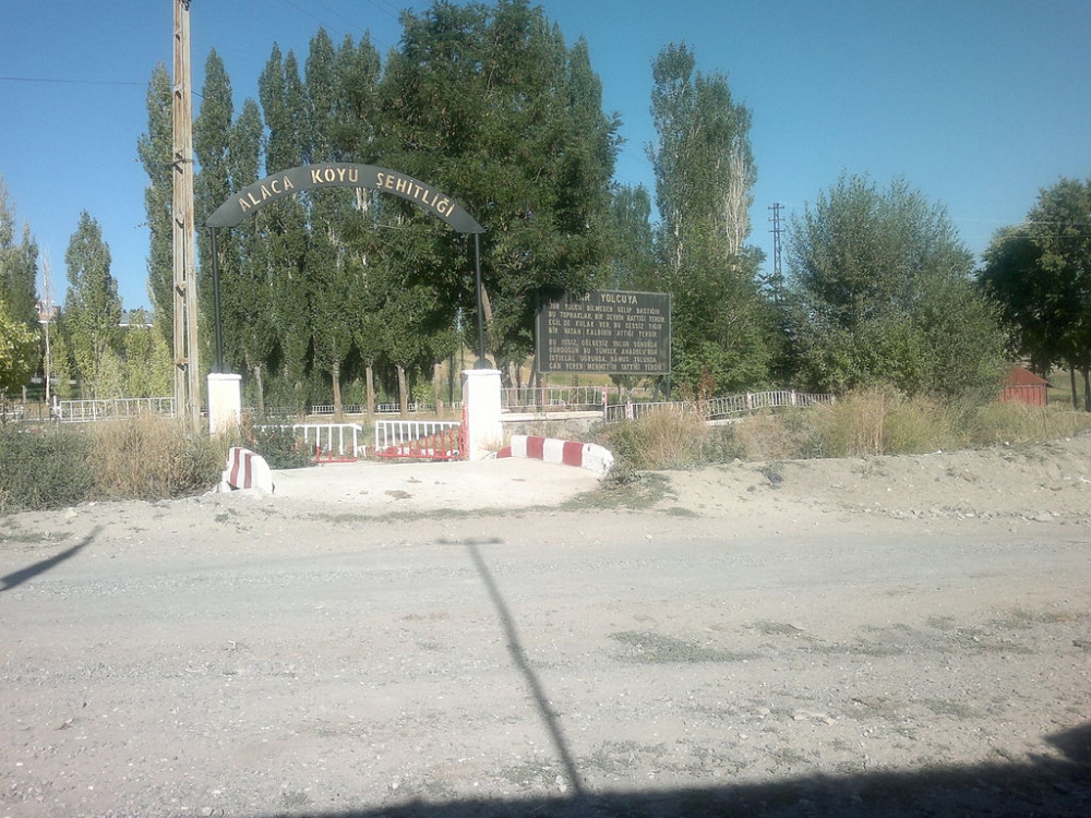 Aziziye Alaca Köyü Resimleri 13