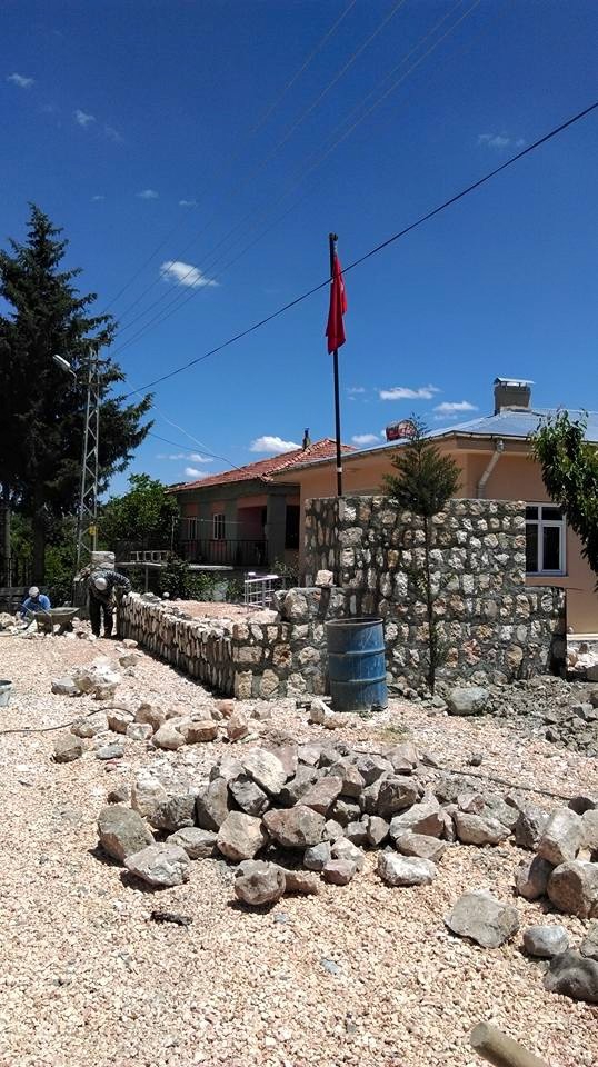 Adıyaman Besni Burunçayır Köyü Resimleri 7