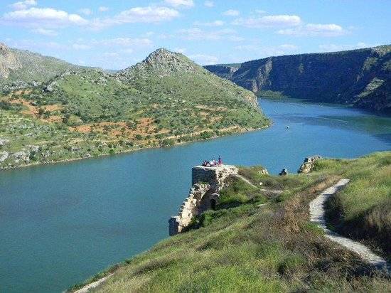 Birecik Çiftlikköy Köyü 1