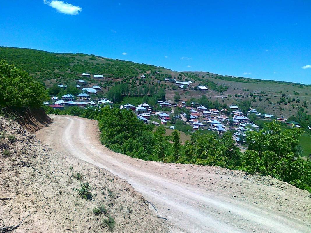 Karlıova Kızılağaç Köyü Resimleri 1