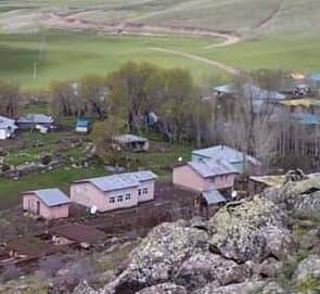 Karlıova Serpmekaya Köyü Resimleri 1