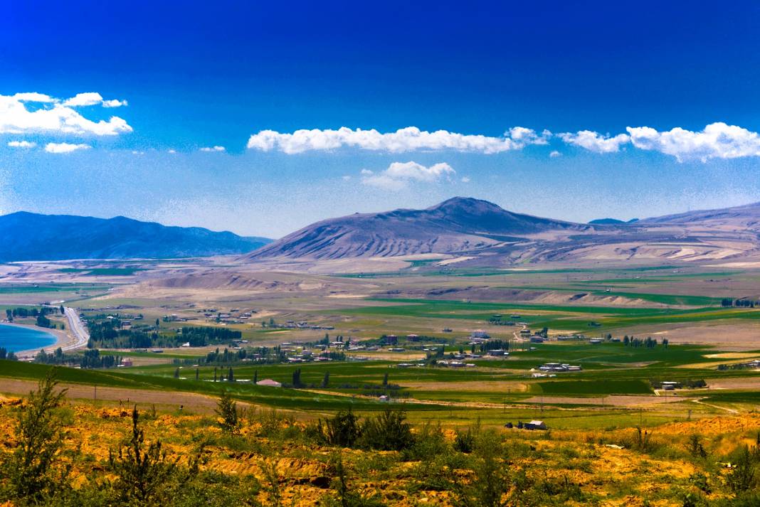 Tatvan Sarıkum Köyü Resimleri 11