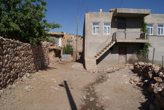 Adıyaman Kahta Ballı Köyü Resimleri 3