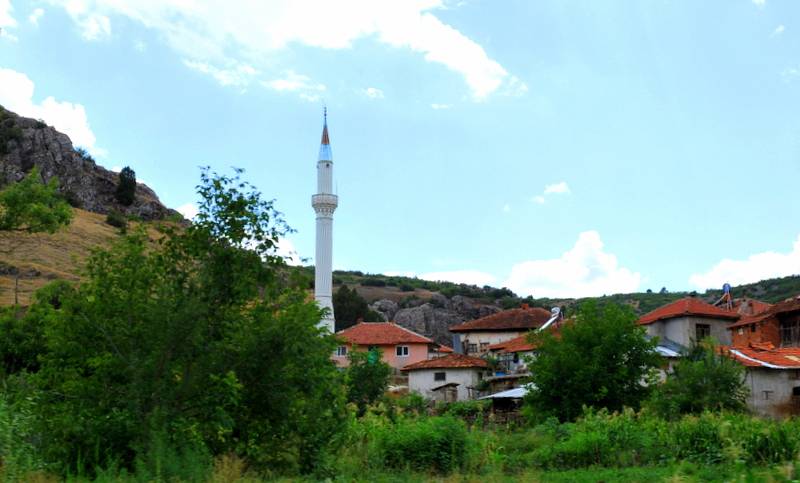 Yeşilova Taşpınar Köyü Resimleri 3