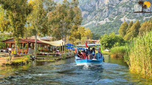 Akdeniz Cumhuriyet Köyü Resimleri 1