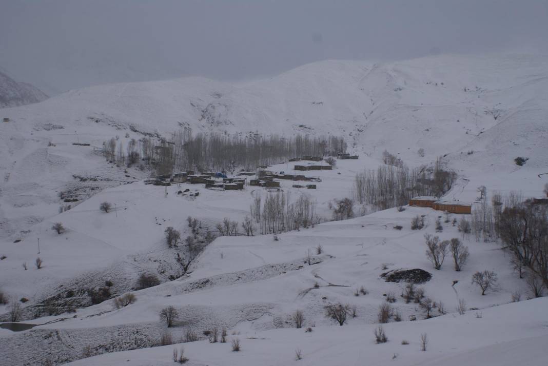 Van Dokuzdam Köyü Resimleri 3