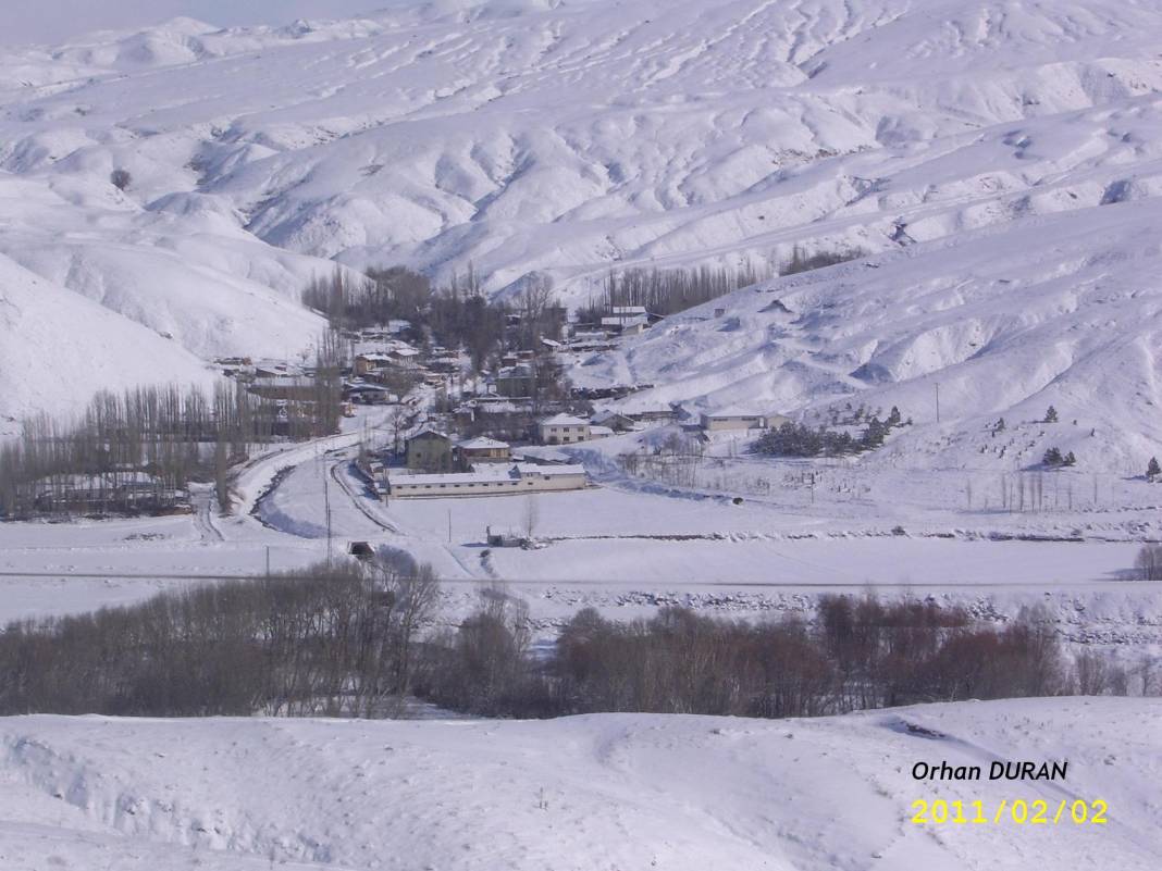 Sivas Akçainiş Köyü Resimleri 1