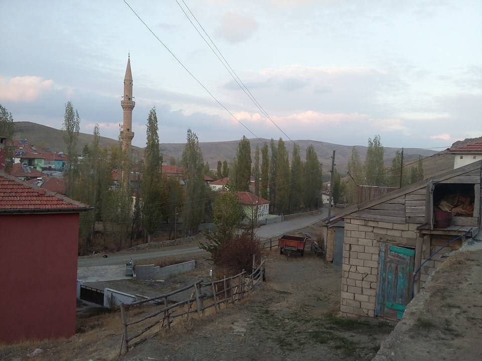 Sivas Gazibey Köyü Resimleri 4