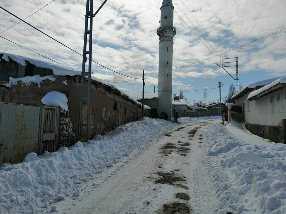 Sivas Hasbey Köyü Resimleri 5
