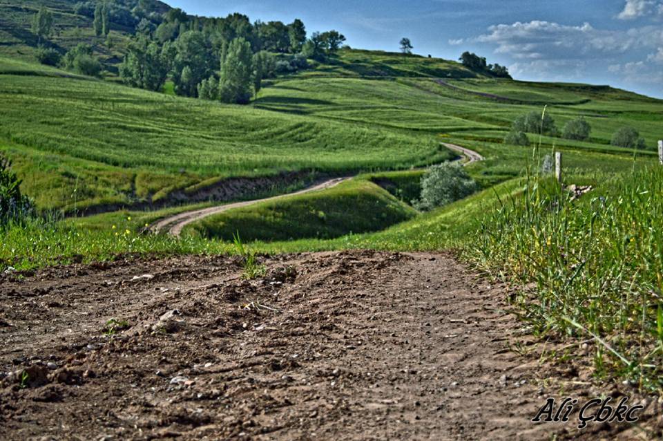 Sivas Hayırbey Köyü Resimleri 1