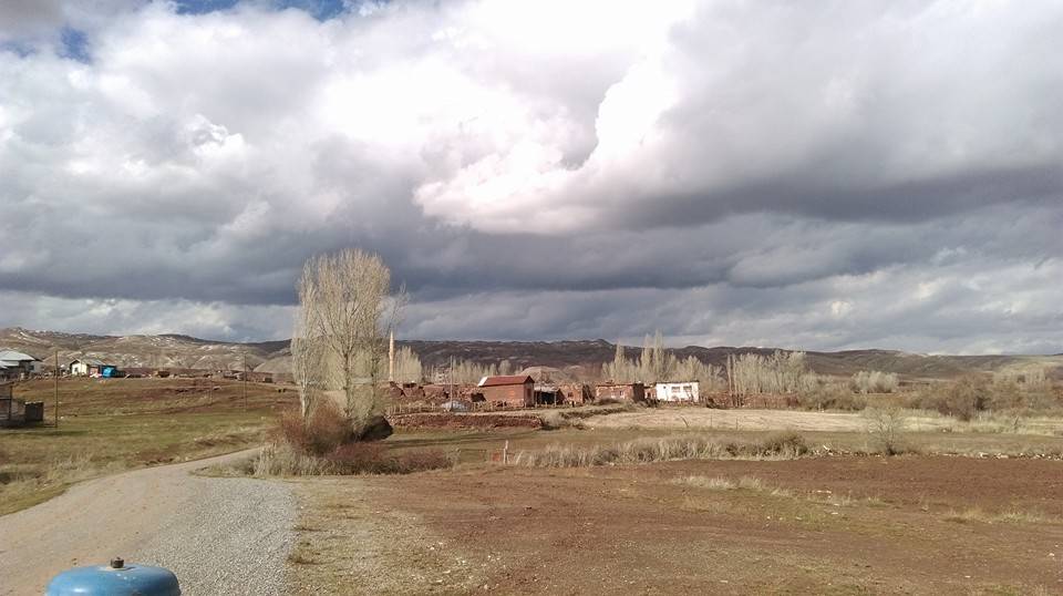 Sivas Kızılova Köyü Resimleri 4