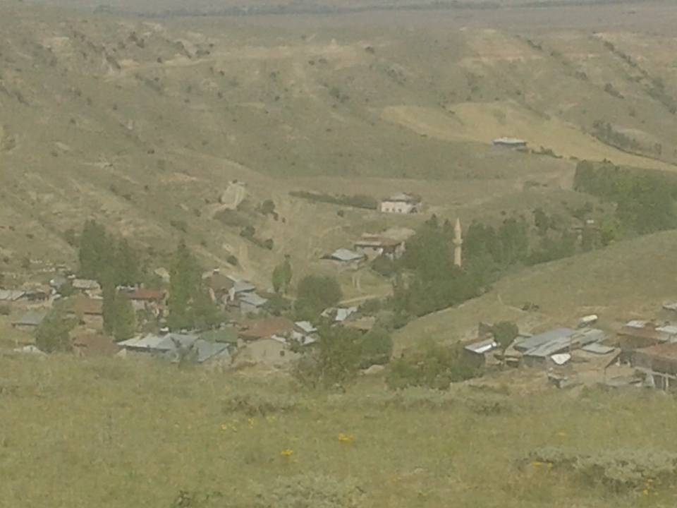 Sivas Yaramış Köyü Resimleri 3