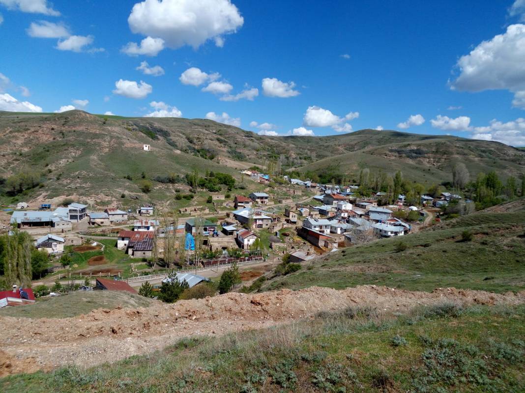 Sivas Yaramış Köyü Resimleri 8