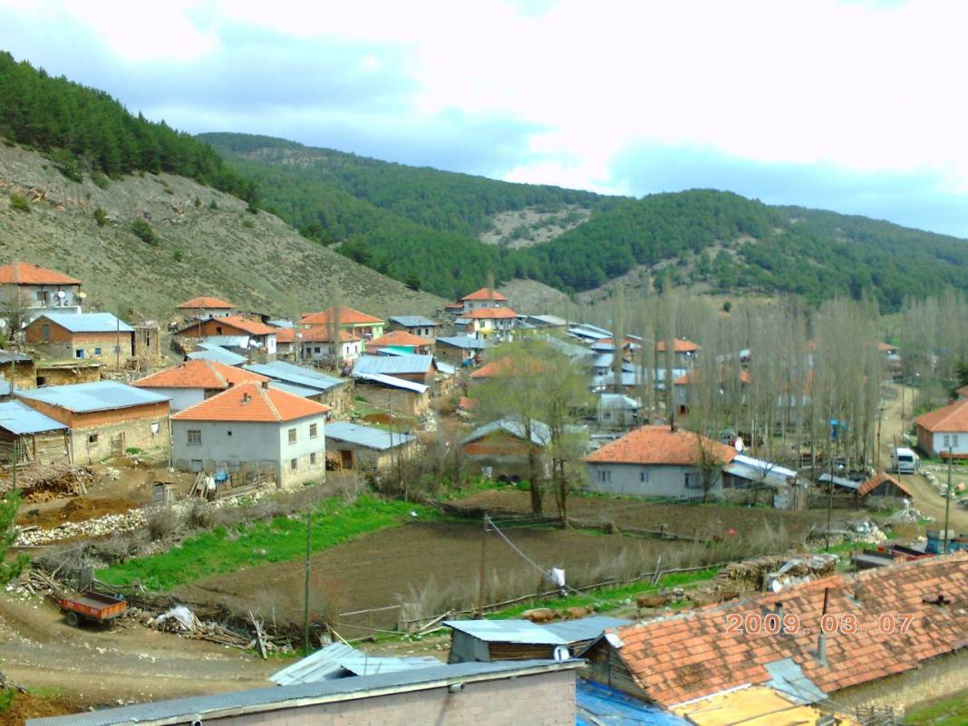 Akdağmadeni Başçatak Köyü Resimleri 1