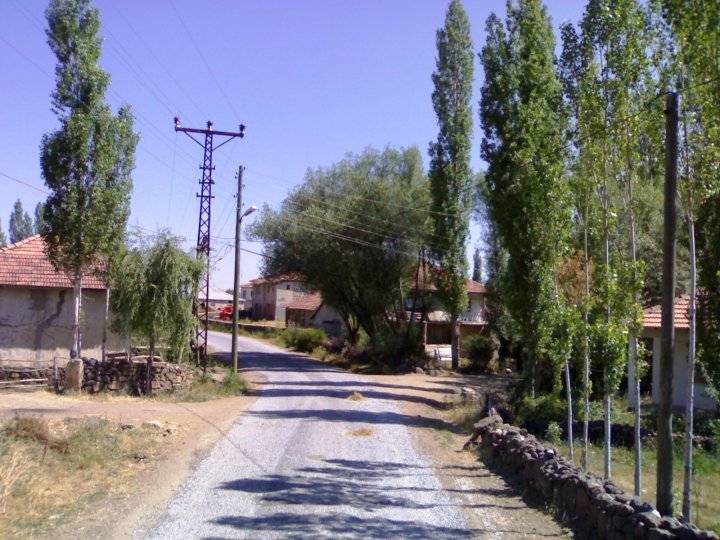 Akdağmadeni Yeniyapan Köyü Resimleri 17