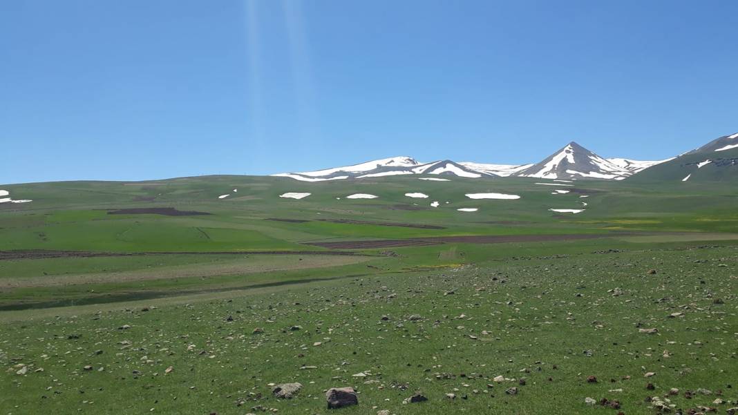 Tuzluca Canderviş Köyü Resimleri 1