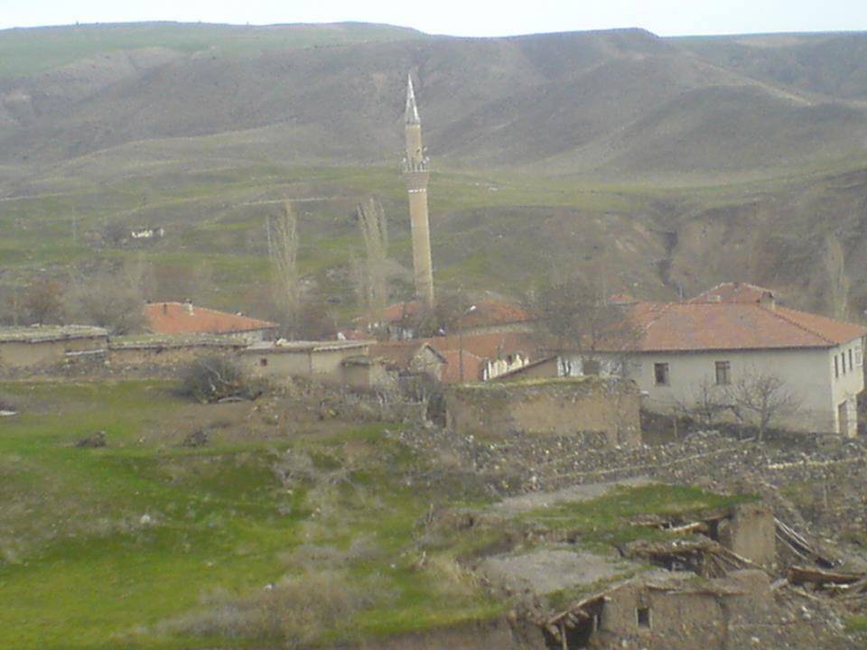 Yozgat Topaç Köyü Resimleri 7