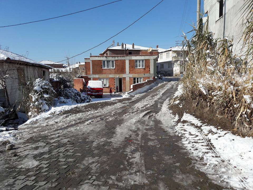 Akhisar Çamönü Köyü Resimleri 12
