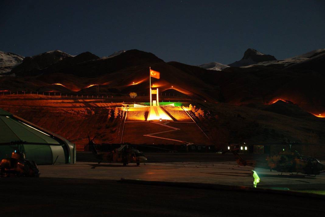 Çukurca Işıklı Köyü Resimleri 2