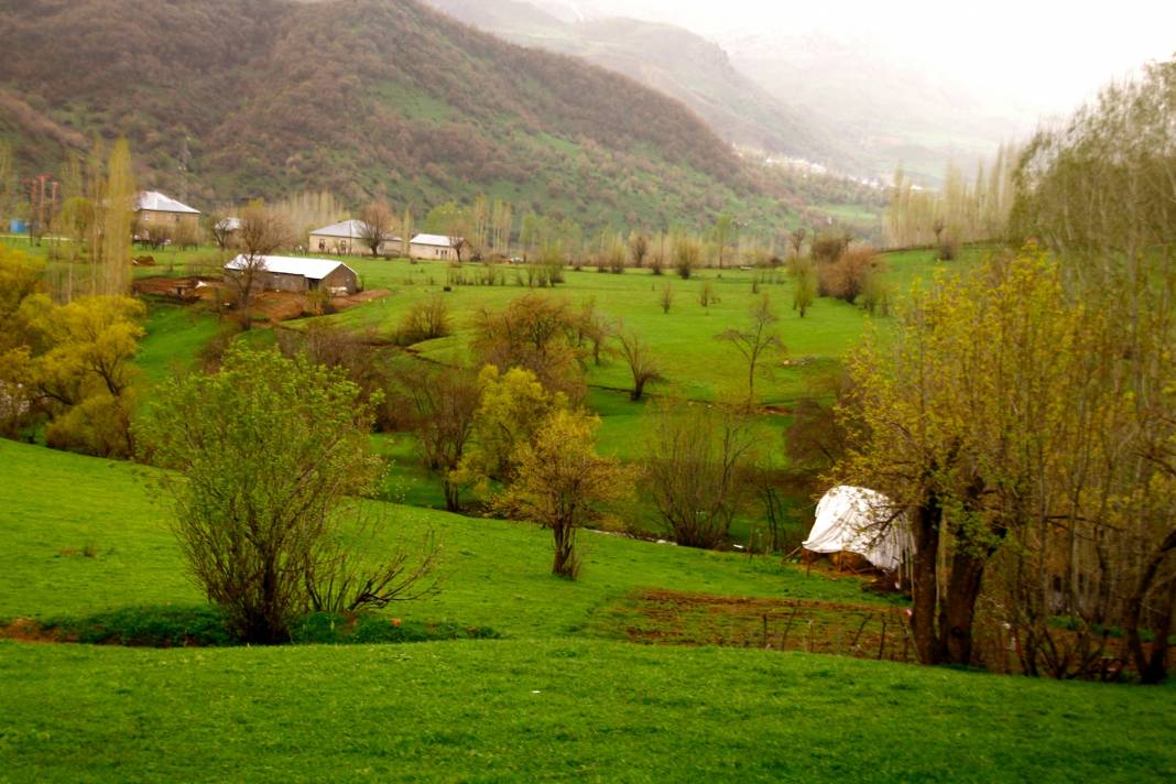 Şemdinli Yufkalı Köyü Resimleri 2