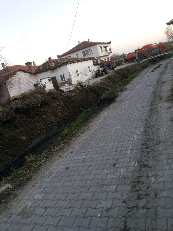 Akhisar Erdelli Köyü Resimleri 3