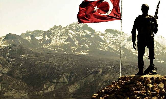 Yüksekova Salkımlı Köyü Resimleri 2