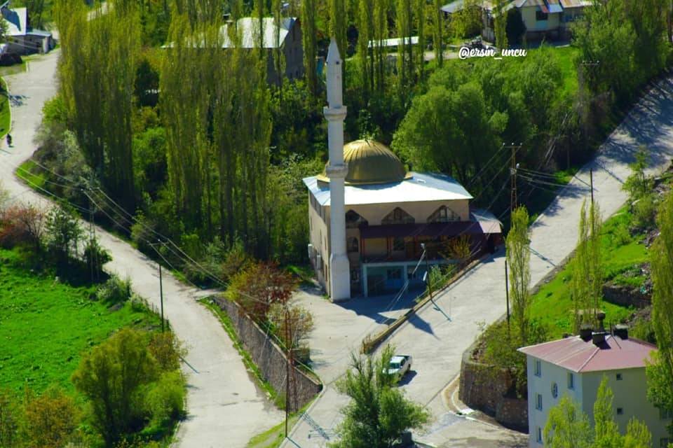 Hakkari Bağışlı Köyü Resimleri 7
