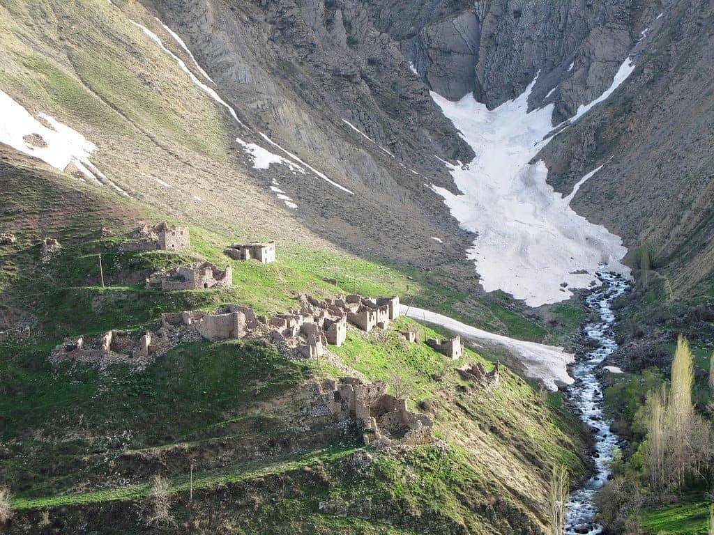 Hakkari Yoncalı Köyü Resimleri 7