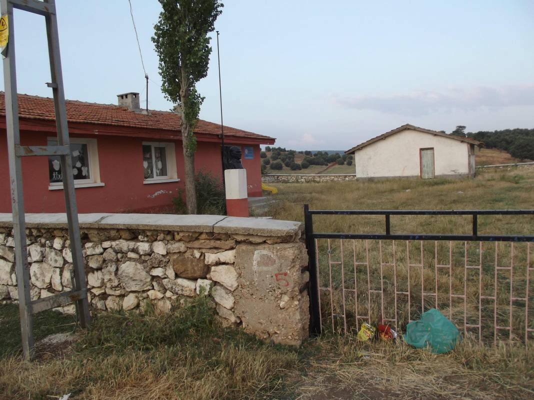 Aslanapa Bayat Köyü Resimleri 10