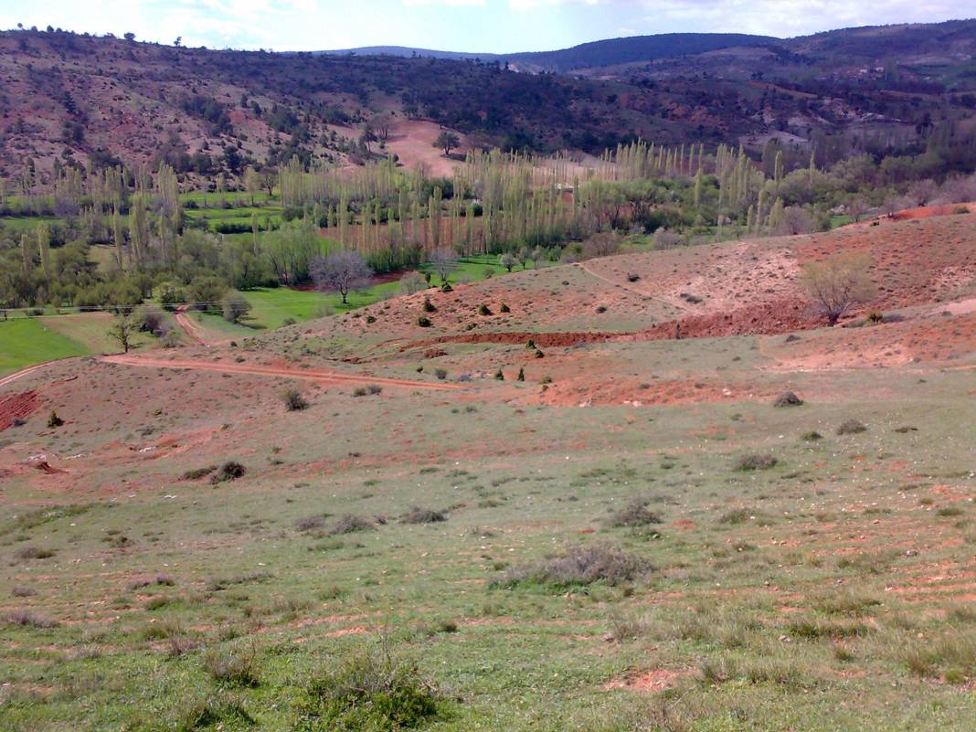 Aslanapa Bayat Köyü Resimleri 4