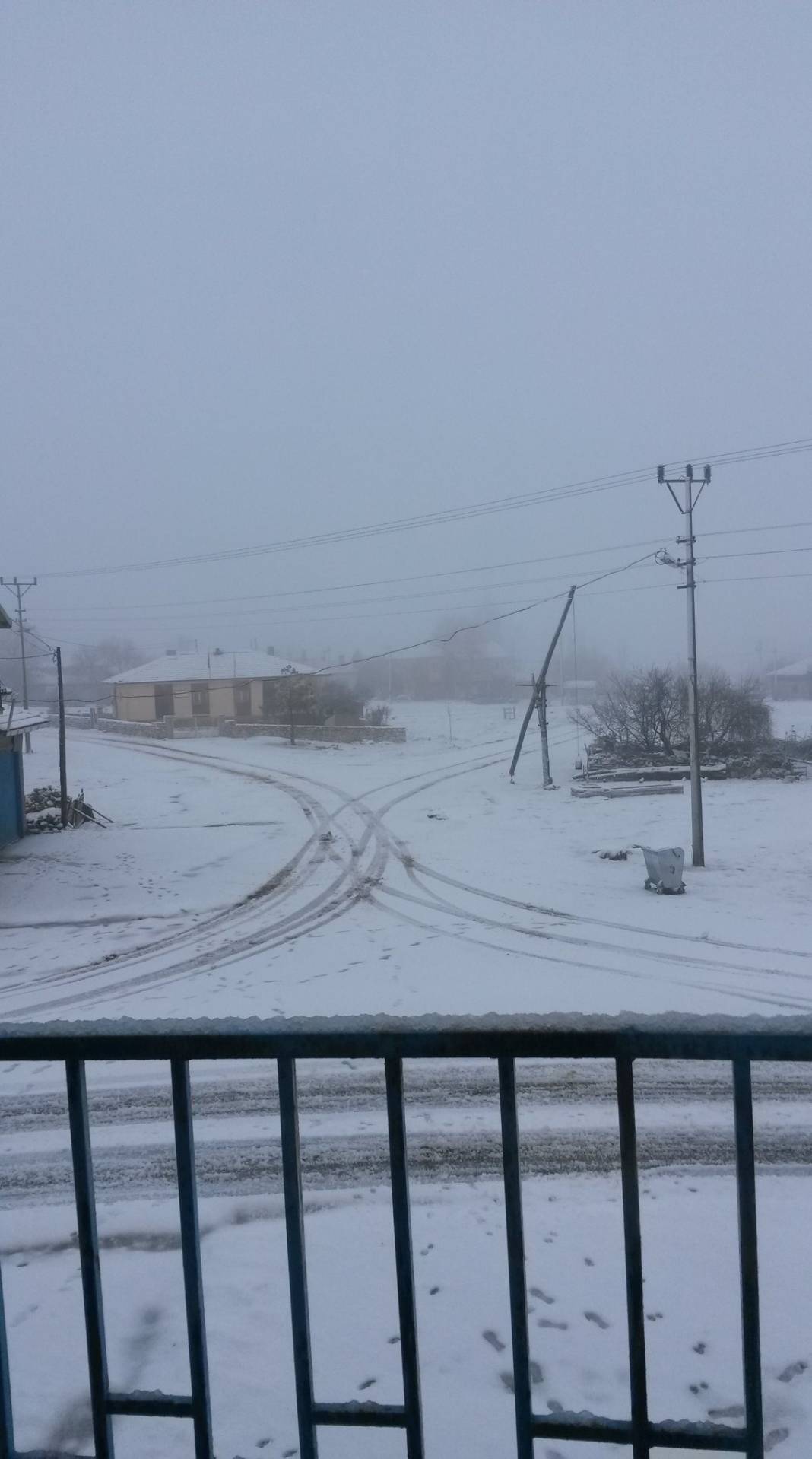 Aslanapa Bezirgan Köyü Resimleri 1