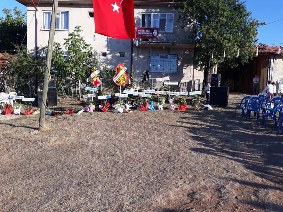 Aslanapa Bezirgan Köyü Resimleri 6