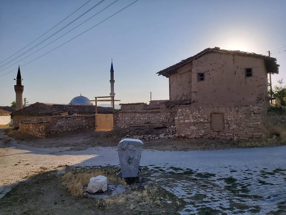 Aslanapa Esenköy Köyü Resimleri 18