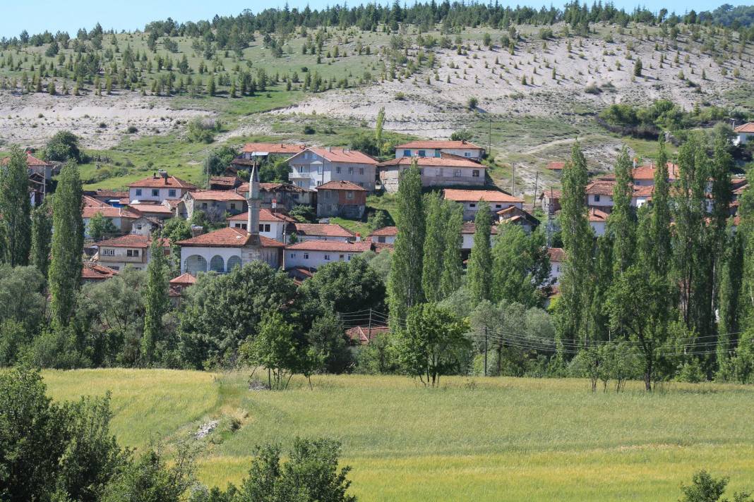 Çavdarhisar İlçikören Köyü Resimleri 15