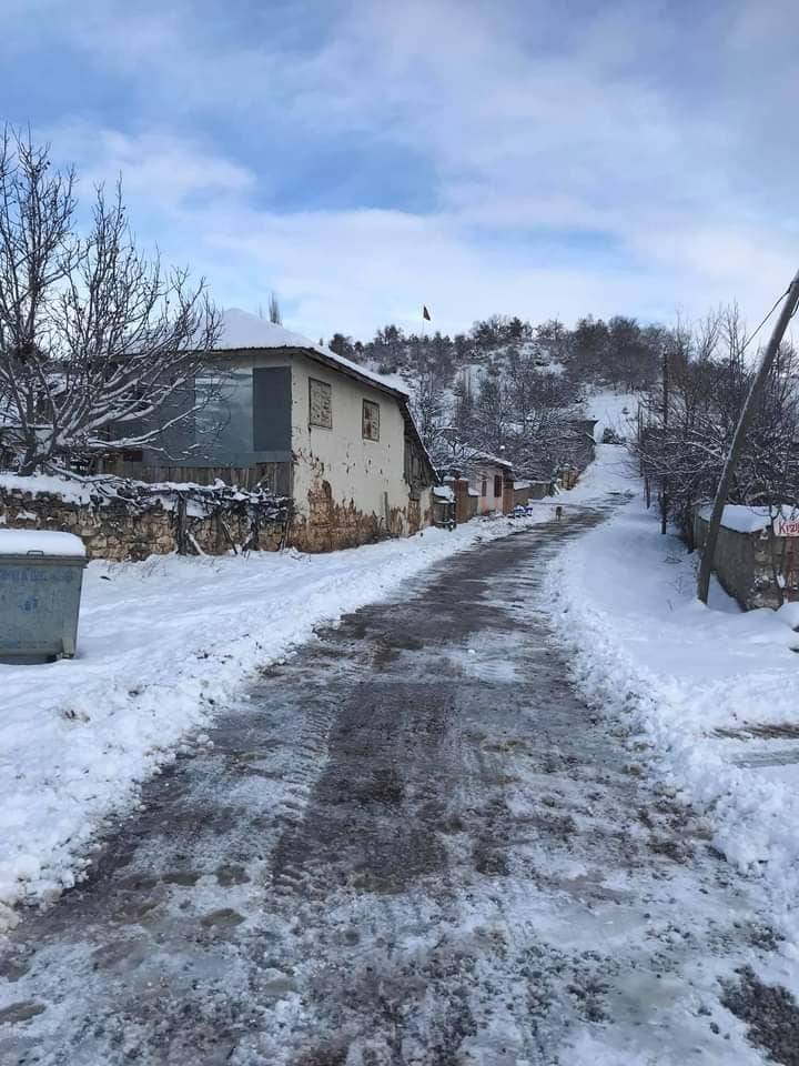 Çavdarhisar Pusatlar Köyü Resimleri 4