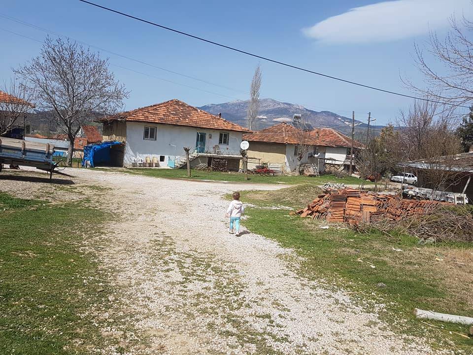 Gediz Aksaklar Köyü Resimleri 6