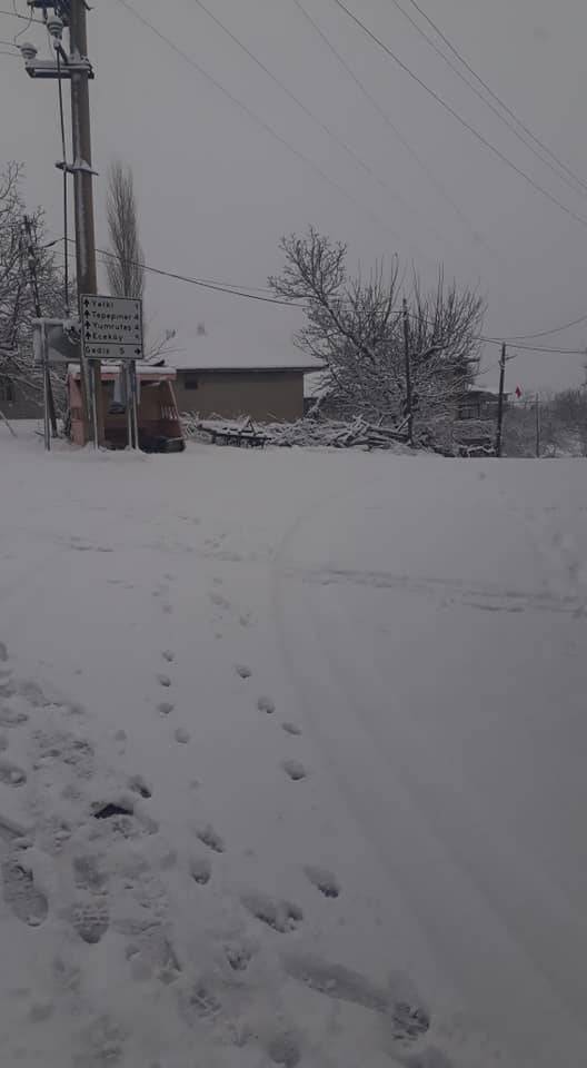 Gediz Pınarbaşı Köyü Resimleri 1