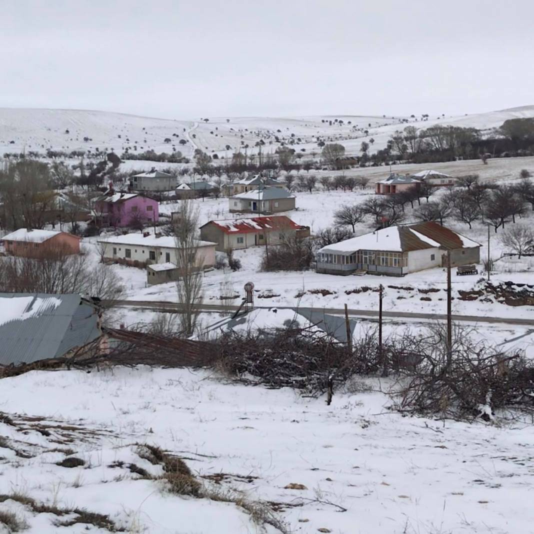 Kuluncak Karlık Köyü Resimleri 15