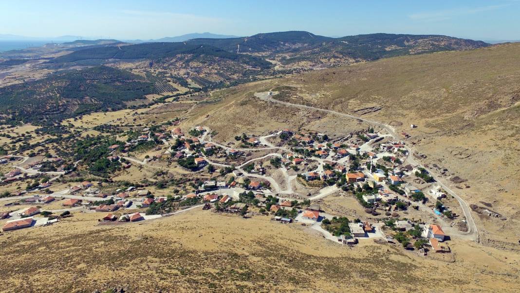 Aliağa Yukarışehitkemal Köyü Resimleri 5