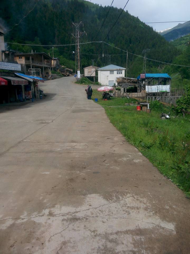 İkizdere Çiçekli Köyü Resimleri 2