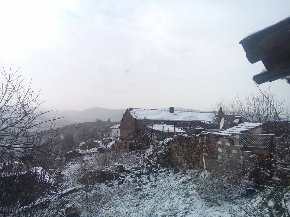 Bergama Karahıdırlı Köyü Resimleri 5