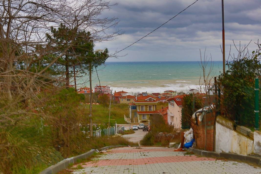Arnavutköy Karaburun Köyü Resimleri 3