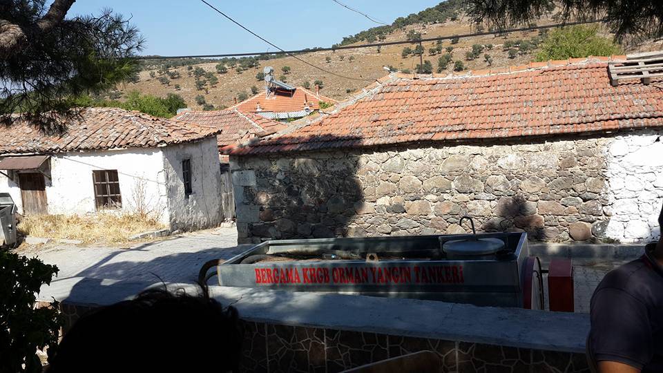 Bergama Koyuneli Köyü Resimleri 1