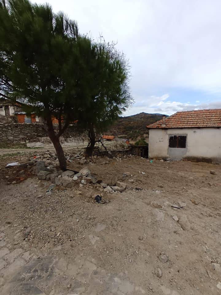 Bergama Yortanlı Köyü Resimleri 6