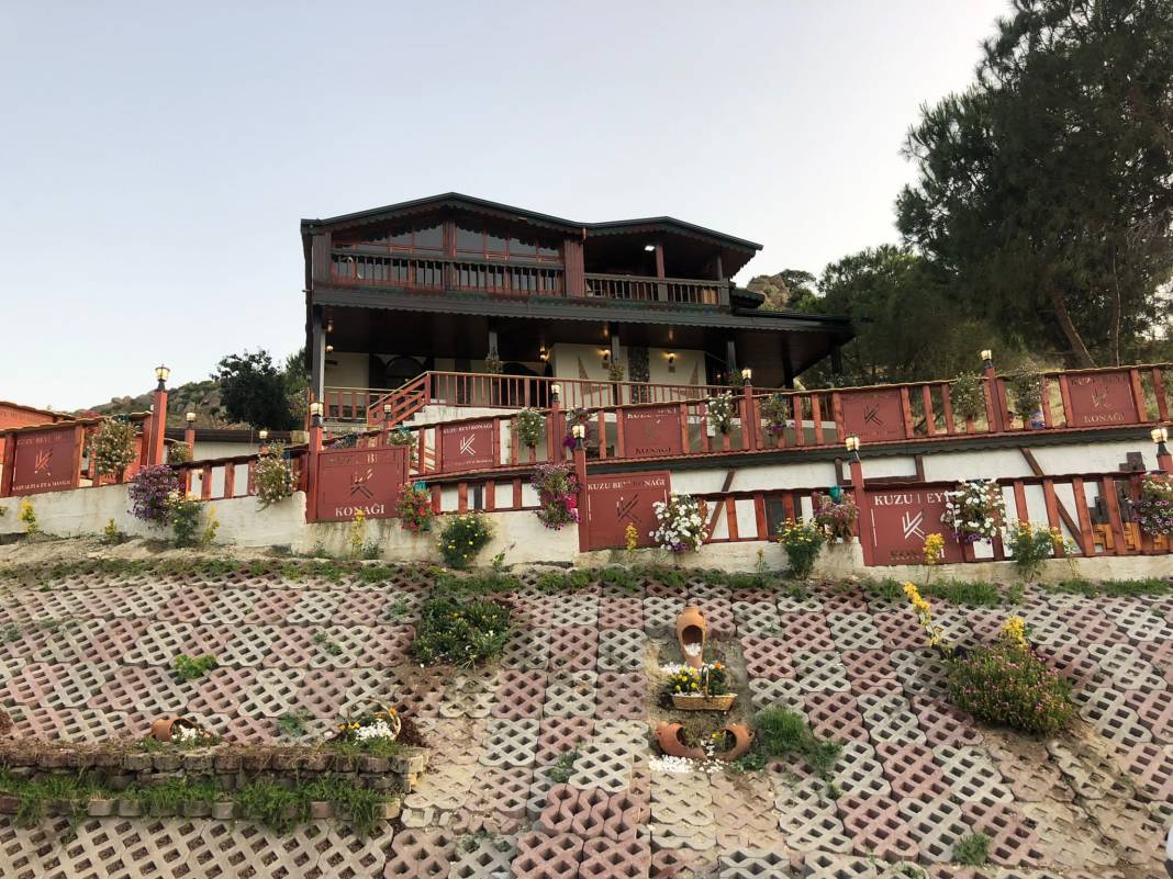 Foça Kozbeyli Köyü Resimleri 3